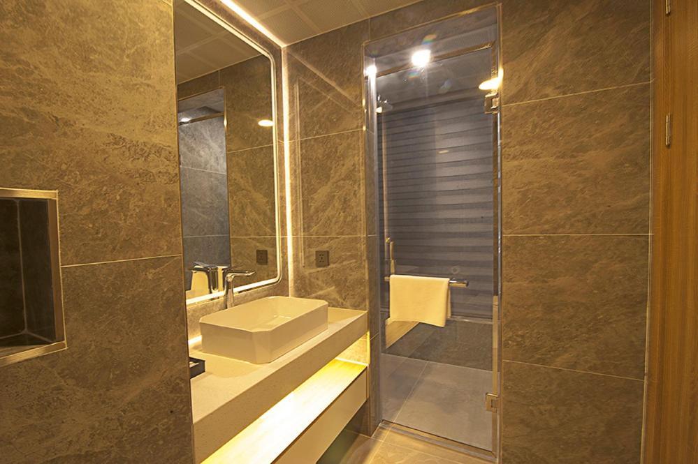 Elite Homestay Ha Long Exterior photo